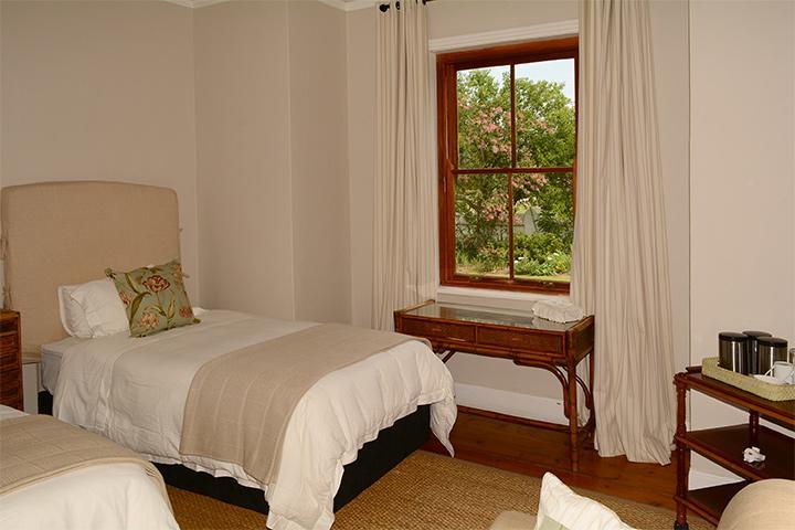 Toad Hall Guest House Wakkerstroom Eksteriør bilde